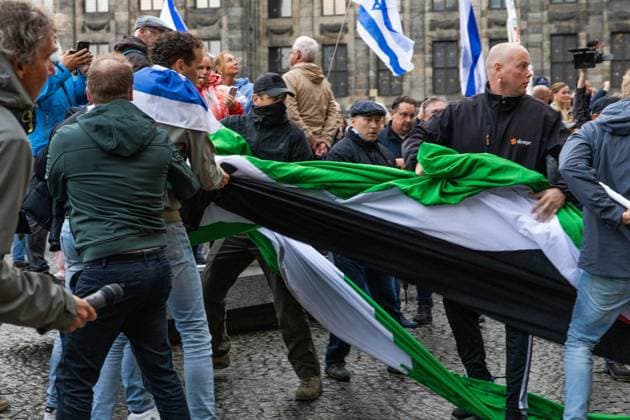 AMSTERDAM - Participants at a national demonstration on Dam Square organized by the working group Op de Bres voor IsraÃ«l together with other organizations. A counter-demonstration has also been announced. DINGENA MOL ANP netherlands out - belgium out  Copyright: xx x569010334x originalFilename: 569010334.jpg