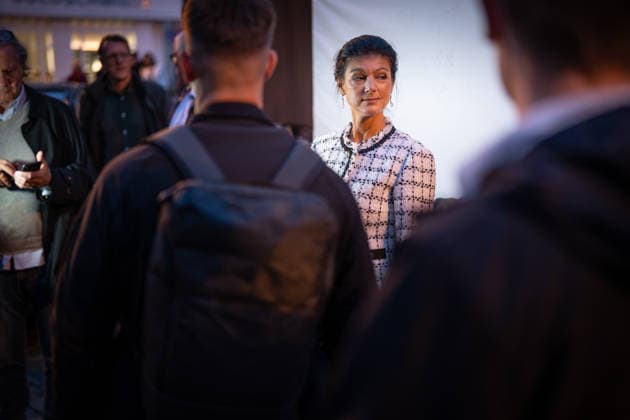 Party founder Sahra Wagenknecht speaks at Am Markt in Schwerin at the closing event for the 2026 state election in Mecklenburg-Western Pomerania; campaign wrap-up for the BSW (Alliance for Social Justice and Economic Rationality) party in Schwerin, Schwerin, Mecklenburg-Western Pomerania, Germany; Am Markt