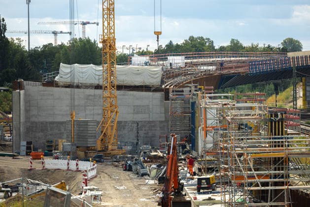 A100 Road Resurfacing of the Westend Bridge, Germany, Berlin-Westend, September 17, 2026: Construction site for the new A100 bridge over the Ringbahn tracks, built to replace the prestressed concrete structure that was demolished in the spring of 2025