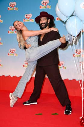 Anna Carina Woitschack and Massimo Sinato at kinderTag 2026 at the Atelier Gardens in Berlin, September 17, 2026 Foto:xN.xKubelkax xFuturexImagex kindertag_6957