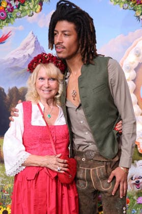Erna Klum and Henry Samuel upon their arrival at the RTL TV show HeidiFest by Heidi Klum at the Hofbräuhaus in Munich, September 17, 2026 Foto:xK.xKriegerx xFuturexImagex heidifest_6777