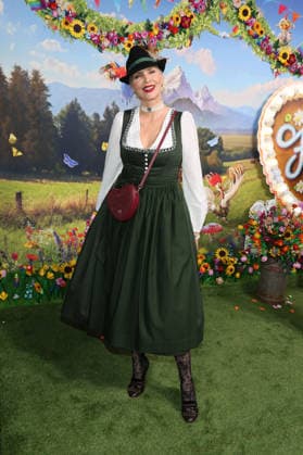 Nadja Auermann upon her arrival at the RTL TV show HeidiFest by Heidi Klum at the Hofbräuhaus in Munich, September 17, 2026 Foto:xK.xKriegerx xFuturexImagex heidifest_6848