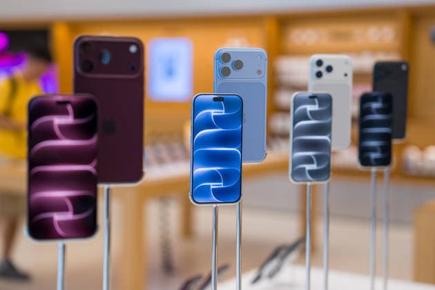 First day on sale of the IPhone 18 pro in Hong Kong Iphone 18 Pro on display at an apple store on the first day on sale of the iphone 18 pro on September 18, 2026 in Hong Kong. (Photo by Vernon Yuen Nexpher Images) HONG KONG