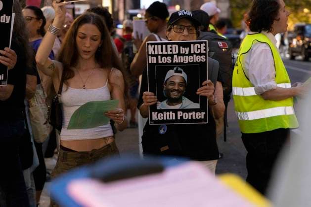 September 17, 2026: As attendees arrive for a New York Young Republican Club event with Greg Bovino, (not pictured) anti-ICE demonstrators stand outside holding signs and read the names of people who have died in Department of Homeland Security (DHS) custody or were killed by federal agents while acting as civilian rapid responders. Protesters hold signs that read KILLED by ICE in Los Angeles Keith Porter with his picture. Members of Rise and Resist denounce Bovino who led the Border Patrol and ICE occupation of Chicago and Minneapolis. - ZUMAr174 20260917_znp_r174_010 Copyright: xGinaxMxRandazzox