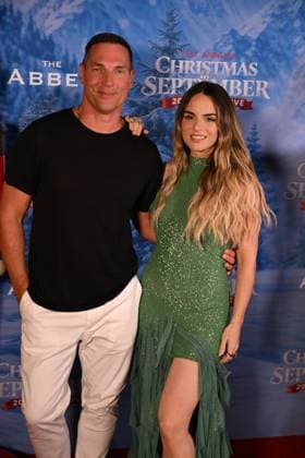 2026 Christmas in September Toy Drive Los Angeles CA Sept 17: June Jambalaya at the 21st Annual Christmas in September Toy Drive on September 17m, 2026 Credit: Michael Mattes AdMedia. 17 Sep 2026 Pictured: JoJo & Tristan Schukraft .  Copyright: xThexMegaxAgencyxMichaelxMattes xAdMediax xMEGAx