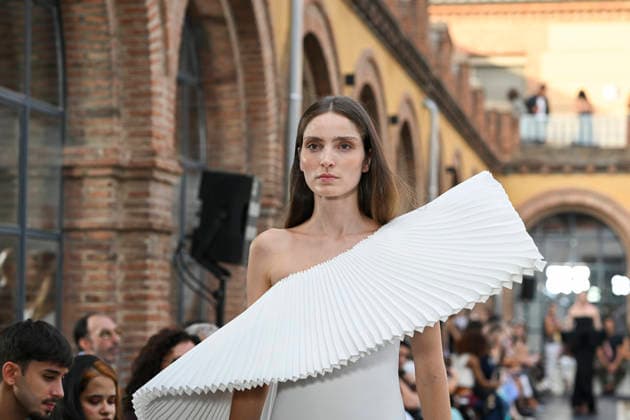 September 17, 2026, Madrid, Spain: A model parades with Isabel Sanchis design during the Mercedes Benz Fashion Week Madrid at Cibeles Palace in Madrid. Madrid Spain  - ZUMAs197 20260917_aaa_s197_306 Copyright: xAtilanoxGarciax