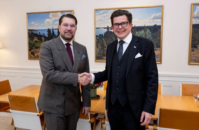 Andreas Norlén, Speaker of the Swedish Riksdag, meets with Sweden Democrats party leader Jimmie Åkesson for talks as the process of nominating a new prime minister begins in Stockholm, Sweden, on September 18, 2026 STOCKHOLM SWEDEN x10430x  Copyright: xChristinexOlsson TTx SPEAKER MEETS SWEDEN DEMOCRATS LEADER 1_GRAKr2Rog