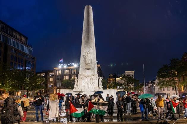 AMSTERDAM - Pro-Palestine demonstrators during a national rally on Dam Square organized by the working group Op de Bres voor IsraÃ«l together with other organizations. A counter-demonstration has also been announced. DINGENA MOL ANP netherlands out - belgium out  Copyright: xx x569092284x originalFilename: 569092284