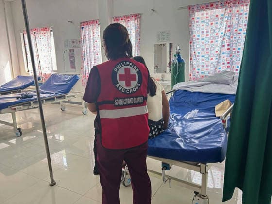 Philippine school shooting killed at least three, leaving eight injured BANGA, PHILIPPINES- SEPTEMBER 18: (----EDITORIAL USE ONLY - MANDATORY CREDIT - PHILIPPINE DSWD HANDOUT - NO MARKETING NO ADVERTISING CAMPAIGNS - DISTRIBUTED AS A SERVICE TO CLIENTS----) Medical personnel from the Philippine Red Across are deployed to provide assistance, following a shooting that killed at least three and injured eight people at the Banga National High School, in Banga, Southern Cotabato, Philippines, on September 18, 2026. The shooting happened at the Banga National High School in Southern Philippines on Friday afternoon local time, killing at least three people, including two 14-year-old students and the gunman himself, while 8 others suffered inju Copyright: x2026xAnadoluxPhilippinexDSWD xHandoutx