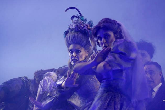 September 18, 2026, Madrid, Community Of Madrid, Spain: Cast members perform on stage during a media preview of two musical numbers from La Familia Addams: El Musical (The Addams Family: The Musical) at the Teatro Calderon on Friday, September 18, 2026, in Madrid, Spain. The exclusive press photocall showcased the vibrant and highly anticipated unconventional comedy, which brings the macabre and beloved Addams family to life with spectacular, life-sized set designs. Offering a tragicomic twist as Wednesday Addams falls in love with a normal boy, the production blends grand orchestral parodies, dark humor, and a surprisingly emotional core about teenage love and acceptance, putting traditional showbusiness cliches under the microscope wi  - ZUMAo127 20260918_zep_o127_056 Copyright: xHugoxOrtunox