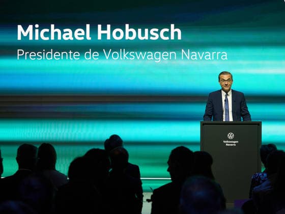 Volkswagen Navarra Announces the Start of Production of the Volkswagen ID. Cross Volkswagen Navarra President Michael Hobusch speaks during the presentation of the new model at the Volkswagen Navarra facility on September 18, 2026, in Pamplona, Navarra, Spain. The Volkswagen Navarra plant, located in the Landaben Industrial Park in Pamplona, begins mass production today of its new all-electric SUV, the Volkswagen ID Cross, marking a key milestone in the brand’s electrification. SEPTEMBER 18, 2026 Pamplona, Navarra Pamplona, Navarra, Spain  Copyright: xEduardoxParrax 7783390