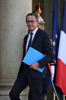 NEWS : Rencontre des dirigeants des partis avec le prÃ sident francais Ã l ElysÃ e - 18 09 2026 Candidate for French Presidential Election Bruno Retailleau arrives at the Elysee Palace for a meeting with French President in Paris on September 18, 2026.  Copyright: xLionelxUrmanx