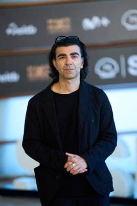 74th San Sebastian International Film Festival: Geister Photocall Fatih Akin attended Geister Photocall during 74th San Sebastian International Film Festival at Kursaal Palace on September 18, 2026 in Donostia San Sebastian, Spain Photo by ABACAPRESS.COM Donostia San Sebastian Euskadi Spain  Copyright: xABACAx
