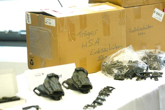 Police Unveil Holster-Triggered Bodycam System for the First Time Erfurt, September 18, 2 Copyright: xMarioxGentzelx