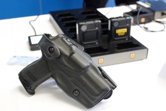 Police Unveil Holster-Triggered Bodycam System for the First Time Erfurt, September 18, 2 Copyright: xMarioxGentzelx