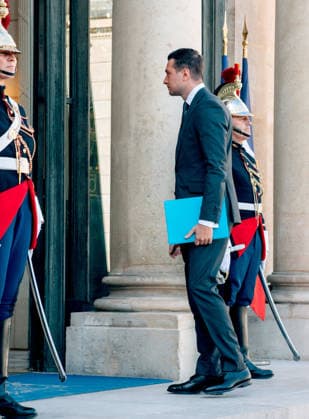 International Crisis: Meeting of Party Leaders at the Élysée Palace Faced with the international crisis, the French President brings together presidential candidates and party leaders at the Élysée Palace for a meeting 459759 2026 09 18 Paris, France Bardella, Jordan  Copyright: xOlivierxJorrionx xStarfacex STAR_459759_084