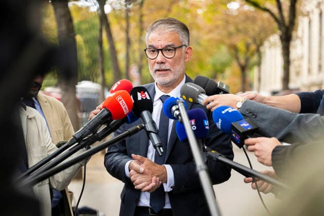 Olivier Faure Leaves Elysee Palace After Meeting With French President - Paris Olivier Faure after a meeting with French President at the Elysee Palace in Paris on September 18, 2026. Photo by Eliot Blondet ABACAPRESS.COM Paris France France  Copyright: xBlondetxEliot ABACAx