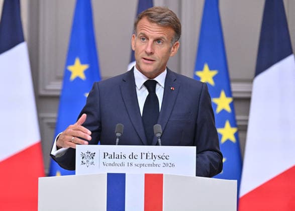 French President Emmanuel Macron speaks at a press conference following a meeting on the geopolitical situation and its consequences, which brought together candidates for the 2027 presidential election and party leaders at the Élysée Palace in Paris, France, on September 18, 2026. Emmanuel Macron called for the development of a plan to protect our critical infrastructure against Russian hybrid attacks. France’s President Emmanuel Macron addresses the audience during a press conference following a meeting with candidates for the 2027 presidential election and party leaders focused on the geopolitical situation and its consequences, at the Élysée Palace in Paris, France, on September 18, 2026. Emmanuel Macron requested the preparation of a  Copyright: xChristianxLiewigx xBestimagexChristianxLiewigx xBestimagex