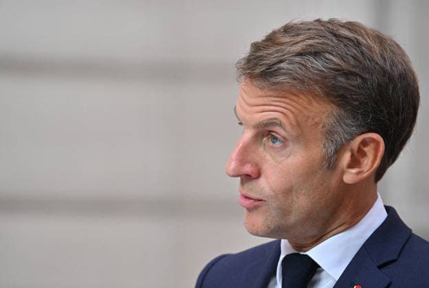 French President Emmanuel Macron speaks at a press conference following a meeting on the geopolitical situation and its consequences, which brought together candidates for the 2027 presidential election and party leaders at the Élysée Palace in Paris, France, on September 18, 2026. Emmanuel Macron called for the development of a plan to protect our critical infrastructure against Russian hybrid attacks. France’s President Emmanuel Macron addresses the audience during a press conference following a meeting with candidates for the 2027 presidential election and party leaders focused on the geopolitical situation and its consequences, at the Élysée Palace in Paris, France, on September 18, 2026. Emmanuel Macron requested the preparation of a  Copyright: xChristianxLiewigx xBestimagexChristianxLiewigx xBestimagex