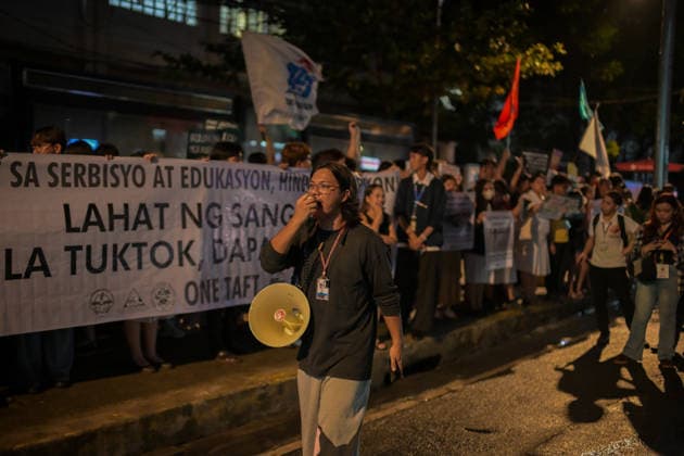 September 18, 2026, Philippines: Students from La Salle along with One Taft, a coalition of Taft-based schools, stage a Black Friday Protest on Friday at Taft Ave, Metro Manila. It coincided with the Black Friday Protests from different universities and a preparation for the mass movement on Sept. 21 for the Martial Law anniversary. Among the calls were for the alleged human rights abuses, corruption, and the Pax Silica initiative under the administration of President Ferdinand Marcos Jr. Philippines - ZUMAr240 20260918_zip_r240_023 Copyright: xMarcxDominicxRostratax