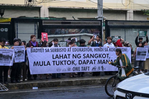 September 18, 2026, Philippines: Students from La Salle along with One Taft, a coalition of Taft-based schools, stage a Black Friday Protest on Friday at Taft Ave, Metro Manila. It coincided with the Black Friday Protests from different universities and a preparation for the mass movement on Sept. 21 for the Martial Law anniversary. Among the calls were for the alleged human rights abuses, corruption, and the Pax Silica initiative under the administration of President Ferdinand Marcos Jr. Philippines - ZUMAr240 20260918_zip_r240_052 Copyright: xMarcxDominicxRostratax