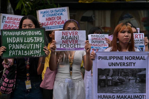 September 18, 2026, Philippines: Students from La Salle along with One Taft, a coalition of Taft-based schools, stage a Black Friday Protest on Friday at Taft Ave, Metro Manila. It coincided with the Black Friday Protests from different universities and a preparation for the mass movement on Sept. 21 for the Martial Law anniversary. Among the calls were for the alleged human rights abuses, corruption, and the Pax Silica initiative under the administration of President Ferdinand Marcos Jr. Philippines - ZUMAr240 20260918_zip_r240_009 Copyright: xMarcxDominicxRostratax