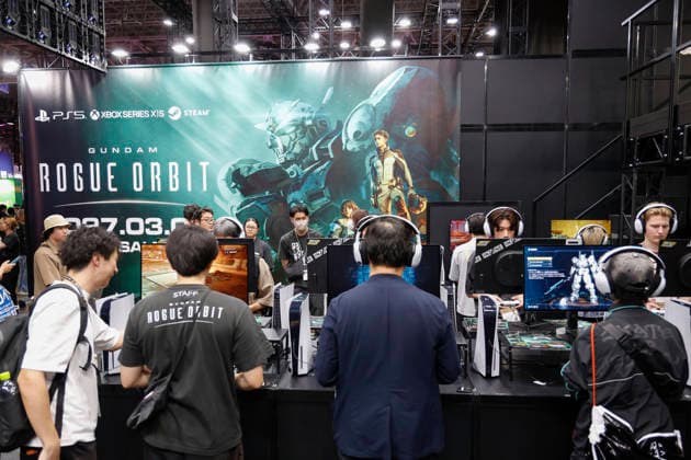 September 18, 2026, Chiba, Japan: Visitors enjoy testing upcoming robot battle game Gundam Rogue Orbit during the Tokyo Game Show (TGS) 2026 at Makuhari Messe in Chiba, near Tokyo. This year marks 30 years since the show began. A total of 1,138 companies and organizations from 53 countries participated in the largest exhibition in TGS history. The event runs through September 21. Chiba Japan  - ZUMAm191 20260918_aap_m191_040 Copyright: xRodrigoxReyesxMarinx