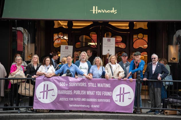 September 18, 2026, London, United Kingdom: Protesters stand behind a banner during a demonstration outside the main entrance to the Harrods department store in Knightsbridge. Survivors of alleged sexual abuse by former Harrods owner Mohamed Al Fayed and their supporters hold a demonstration outside Harrods department store in Knightsbridge, London. Protesters held placards, handed leaflets to members of the public and stood behind a large campaign banner outside the store entrance. The survivors are calling for the findings of a previous inquiry into allegations against Al Fayed to be made public and for a further public inquiry to examine the allegations and establish the truth surrounding the claims. London United Kingdom  - ZUMAs197 20260918_aaa_s197_020 Copyright: xJamesxWilloughbyx
