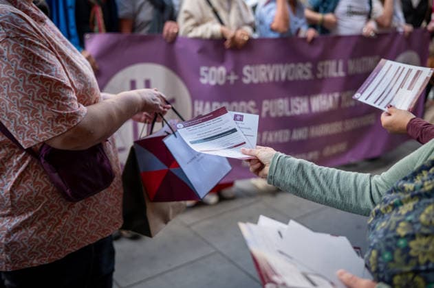 September 18, 2026, London, United Kingdom: Protesters hand out leaflets during a demonstration outside the main entrance to the Harrods department store in Knightsbridge. Survivors of alleged sexual abuse by former Harrods owner Mohamed Al Fayed and their supporters hold a demonstration outside Harrods department store in Knightsbridge, London. Protesters held placards, handed leaflets to members of the public and stood behind a large campaign banner outside the store entrance. The survivors are calling for the findings of a previous inquiry into allegations against Al Fayed to be made public and for a further public inquiry to examine the allegations and establish the truth surrounding the claims. London United Kingdom  - ZUMAs197 20260918_aaa_s197_028 Copyright: xJamesxWilloughbyx