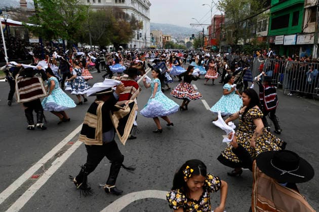 Valparaíso, September 18, 2026 Groups of cueca dancers perform a cueca during the commemoration of the 216th anniversary of National Independence, a ceremony held on Pedro Montt Avenue. Sebastian Cisternas Aton Chile, Valparaiso, Chile. Aton 1191680  Copyright: SEBASTIANxCISTERNAS xATONxCHILE