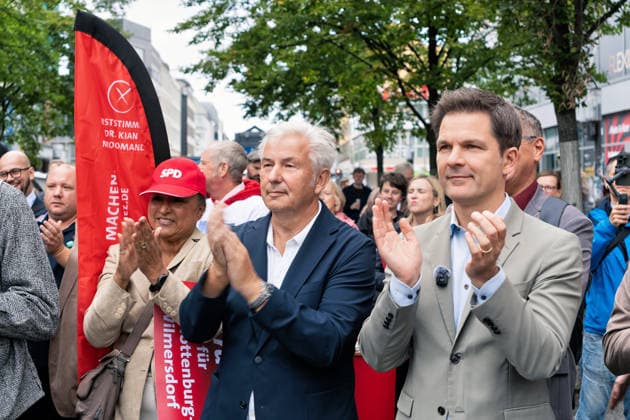 Berlin, September 18, 2026: The Berlin SPD’s campaign wrap-up event featuring Steffen Krach ahead of the upcoming election for the House of Representatives on September 20, 2026, at Stuttgarter Platz on Wilmersdorfer Straße; Michael Ludwig (SPÖ), Mayor and Governor of Vienna, among others