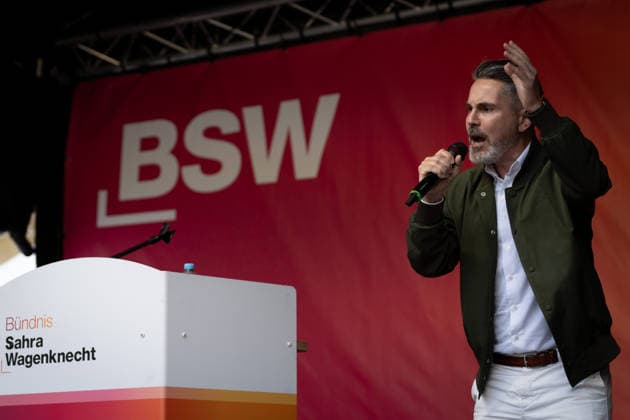 Campaign Wrap-Up, Alexanderplatz, BSW Berlin, Campaign Wrap-Up, Alexanderplatz, BSW, Sahra Wagenknecht Alliance, Rally, Fabio De Masi Berlin Berlin GER