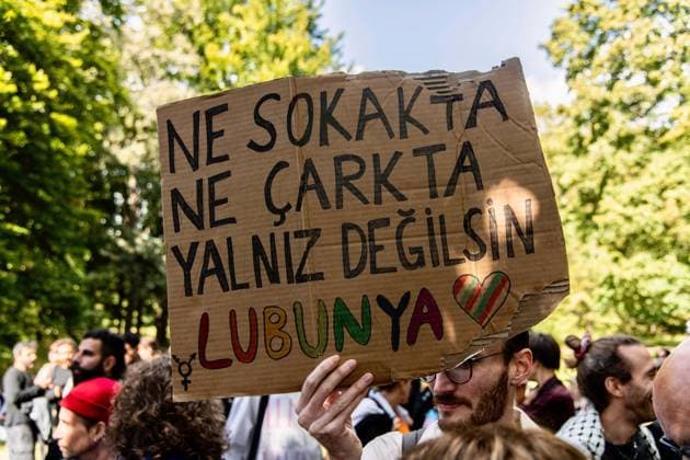 September 18, 2026, Berlin, Germany: BERLIN, GERMANY, SEPTEMBER 18, 2026: LGBTQ+ activists and supporters demonstrate outside the Turkish Embassy in Berlin in solidarity with LGBTQ+ communities in Turkey following a series of raids and arrests targeting activists and organizations. Demonstrators called for the release of those detained and condemned the Turkish authoritiesÃ¢â‚¬â ¢ recent actions against LGBTQ+ groups. Turkish authorities have carried out coordinated raids across multiple provinces as part of investigations involving LGBTQ+ organizations and activists. Berlin Germany  - ZUMAq101 20260918_zna_q101_064 Copyright: xAndro SxTrujillox
