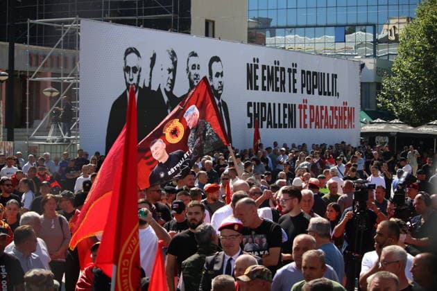 Protests continue in Pristina over KLA commanders war crimes trial PRISTINA, KOSOVO - SEPTEMBER 18: Demonstrators protest the convictions and prison sentences handed down to former commanders of the Kosovo Liberation Army (KLA), including former Kosovo President Hashim Thaci, in a war crimes trial, in Pristina, Kosovo, on September 18, 2026. Erkin Keci Anadolu Pristina Kosovo. Editorial use only. Please get in touch for any other usage.  Copyright: x2026xAnadoluxErkinxKecix