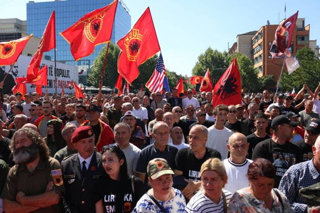 Protests continue in Pristina over KLA commanders war crimes trial PRISTINA, KOSOVO - SEPTEMBER 18: Demonstrators protest the convictions and prison sentences handed down to former commanders of the Kosovo Liberation Army (KLA), including former Kosovo President Hashim Thaci, in a war crimes trial, in Pristina, Kosovo, on September 18, 2026. Erkin Keci Anadolu Pristina Kosovo. Editorial use only. Please get in touch for any other usage.  Copyright: x2026xAnadoluxErkinxKecix