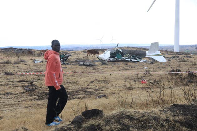 Training aircraft crashes in Kenya, two people lose their lives KAJIADO, KENYA - SEPTEMBER 18: Emergency teams inspect the crash site after a training aircraft crashes in Kipeto, Kajiado County, Kenya, on September 18, 2026. Two people lost ther lives in the crash. Lucas Mukasa Anadolu Kajiado Kenya. Editorial use only. Please get in touch for any other usage.  Copyright: x2026xAnadoluxLucasxMukasax