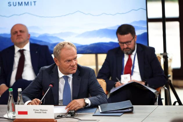 Prime Minister of Poland Donald Tusk participates in the first plenary session of the Carpathian 8 Summit in Ivano-Frankivsk region, Ukraine, September 18, 2026. On this day, President of Ukraine Volodymyr Zelenskyy announced the launch of a new format - the Carpathian Eight (C8) - comprising Austria, the Czech Republic, Hungary, Poland, Romania, Serbia, Slovakia, and Ukraine. (Photo by Yurii Rylchuk Ukrinform) Carpathian 8 Summit in western Ukraine  Copyright: xYuriixRylchukx