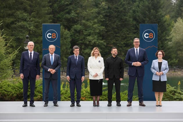 First Vice-President of the Senate of the Czech Republic Jiri Drahos, Prime Minister of Poland Donald Tusk, President of Romania Nicusor Dan, First Lady of Ukraine Olena Zelenska, President of Ukraine Volodymyr Zelenskyy, President of Serbia Aleksandar Vucic, and President of the Federal Council of Austria Christine Schwarz-Fuchs (left to right) pose for a group photo during the Carpathian 8 Summit in Ivano-Frankivsk region, Ukraine, September 18, 2026. On this day, President of Ukraine Volodymyr Zelenskyy announced the launch of a new format - the Carpathian Eight (C8) - comprising Austria, the Czech Republic, Hungary, Poland, Romania, Serbia, Slovakia, and Ukraine. (Photo by Yurii Rylchuk Ukrinform) Carpathian 8 Summit in western Ukraine  Copyright: xYuriixRylchukx