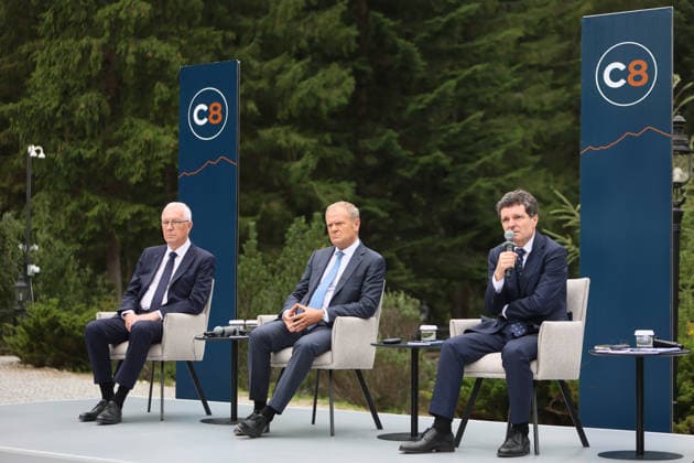 First Vice-President of the Senate of the Czech Republic Jiri Drahos, Prime Minister of Poland Donald Tusk, and President of Romania Nicusor Dan (left to right) attend a news conference during the Carpathian 8 Summit in Ivano-Frankivsk region, Ukraine, September 18, 2026. On this day, President of Ukraine Volodymyr Zelenskyy announced the launch of a new format - the Carpathian Eight (C8) - comprising Austria, the Czech Republic, Hungary, Poland, Romania, Serbia, Slovakia, and Ukraine. (Photo by Yurii Rylchuk Ukrinform) Carpathian 8 Summit in western Ukraine  Copyright: xYuriixRylchukx