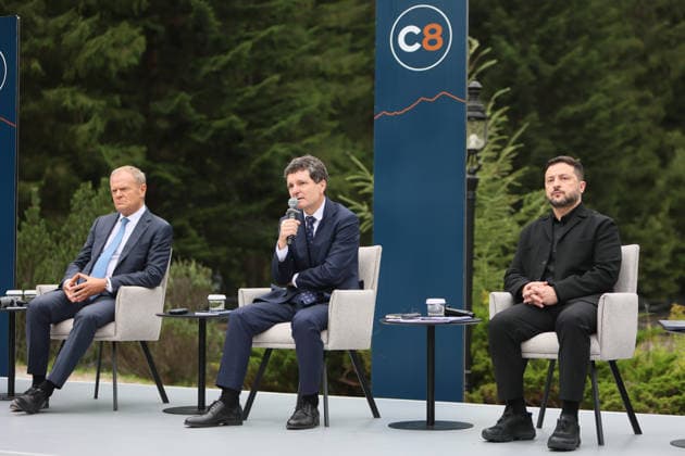 Prime Minister of Poland Donald Tusk, President of Romania Nicusor Dan and President of Ukraine Volodymyr Zelenskyy (left to right) attend a news conference during the Carpathian 8 Summit in Ivano-Frankivsk region, Ukraine, September 18, 2026. On this day, President of Ukraine Volodymyr Zelenskyy announced the launch of a new format - the Carpathian Eight (C8) - comprising Austria, the Czech Republic, Hungary, Poland, Romania, Serbia, Slovakia, and Ukraine. (Photo by Yurii Rylchuk Ukrinform) Carpathian 8 Summit in western Ukraine  Copyright: xYuriixRylchukx