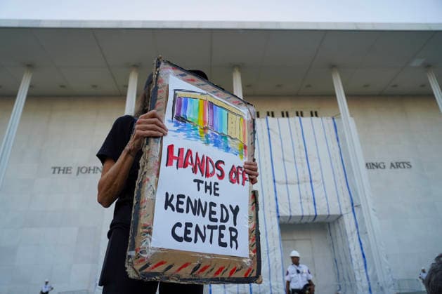 Demonstrators participate in the Hands Off the Arts Kennedy Center protest, objecting to President Donald Trump s call for the possibility of demolishing the Kennedy Center at the John F. Kennedy Center for the Performing Arts on Friday, September 18, 2026 in Washington DC. Several hundreds of activists held signs and walked the premises calling for President Trump to be removed as the chairman of the Kennedy Center.  WAP20260918907 LeighxVogel