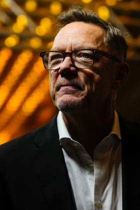September 18, 2026, Toronto, On, CAN: Matthew Lillard arrives on the red carpet to promote the tv series Carrie at the Toronto International Film Festival, in Toronto, on Friday, Sept.18, 2026. Toronto CAN  - ZUMAc35_ 20260918_zaf_c35_096 Copyright: xChrisxYoungx