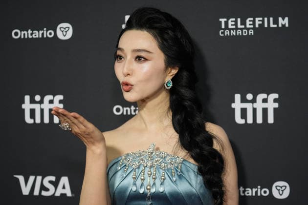 2026 Toronto International Film Festival - Diary of a Mad Old Man TORONTO, CANADA - SEPTEMBER 18 : Bingbing Fan attends the premiere of Diary of a Mad Old Man during the 2026 Toronto International Film Festival at Roy Thomson Hall in Toronto, Ontario, Canada on September 18, 2026. Mert Alper Dervis Anadolu Ontario Canada. Editorial use only. Please get in touch for any other usage.  Copyright: x2026xAnadoluxMertxAlperxDervisx