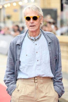 Jeremy Irons at the premiere of the film *The Mission* at the 74th San Sebastián International Film Festival (Festival Internacional de Cine de San Sebastián) at the Kursaal in San Sebastián, September 18, 2026 Foto:xC.xNiehausx xFuturexImagex mission_6903