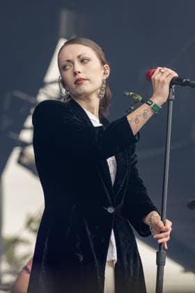 September 18, 2026, Chicago, Illinois, USA: VIOLET GROHL during Riot Fest Music Festival in Chicago, Illinois Chicago USA  - ZUMAs135 20260918_zap_s135_041 Copyright: xDanielxDeSloverx