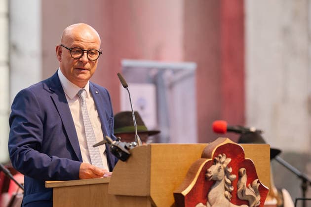 Freilassing, Germany, September 18, 2026: Rail Day 2026 at Lokwelt Freilassing. Pictured: Martin Seiler, DB Executive Board Member for Human Resources and Legal Affairs; Welcome message from Lokwelt Freilassing, Bavaria Copyright: xFotostandx xWassmuthx