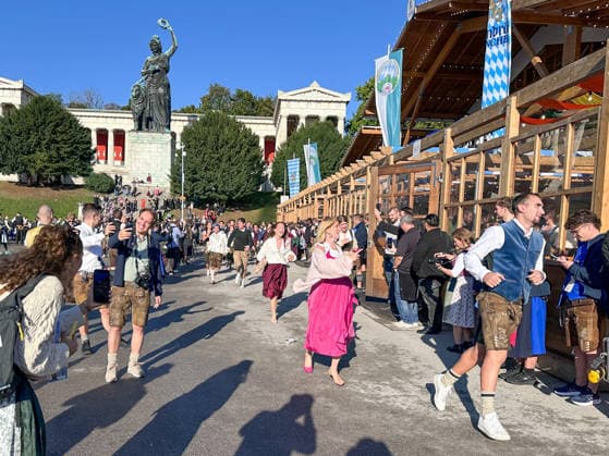 The Grand Opening, The Gates Are Open, Oktoberfest Opening 2026 in Munich, September 19, 2026, Munich, Bavaria, Germany Copyright: xkolbert-press UlrichxGamelx