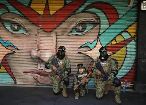 September 16, 2026: TO-45145- Mexico City, September 15, 2026: Personnel from the Secretariat of the Navy, the Military College, the Mexican Air Force, and the National Guard prepare for the civic-military parade marking the anniversary of Mexico& 039;s Independence, on the streets surrounding Mexico City& 039;s Z& xf3;calo. Photo: Ian Robles .com.mx - ZUMAcs4_ 20260916_faa_cs4_244 Copyright: xClasosx
