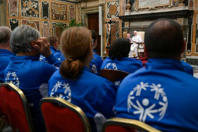 September 19, 2026, Vatican City: A handout picture, provided by Vatican Media, shows Pope Leo XIV receiving in the Vatican the athletes of Special Olympics, an organization that promotes sports for people with disabilities, especially intellectual disabilities, Vatican City, 19 September 2026. ANSA Vatican Media Press Office handout +++ ANSA PROVIDES ACCESS TO THIS HANDOUT PHOTO TO BE USED SOLELY TO ILLUSTRATE NEWS REPORTING OR COMMENTARY ON THE FACTS OR EVENTS DEPICTED IN THIS IMAGE - NO ARCHIVING - NO LICENSING - NPK Vatican City  - ZUMAa110 20260919_zaf_a110_001 Copyright: xAnsa VaticanxMediaxPressxOfficex