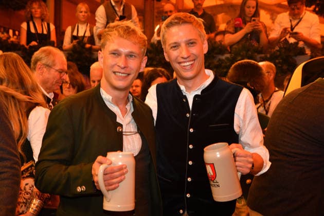Dominik Krause, Mayor of Munich, with his partner Sebastian Müller; Beer; Oktoberfest 2026 Opening; Theresienwiese; Schottenhammel; Festzelt; Oktoberfest, Munich; September 19, 2026